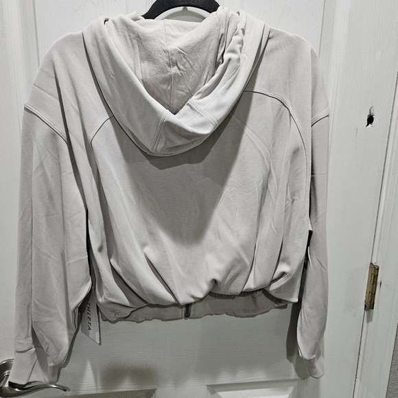 Athleta NWT Beige Seasoft Bubble Hem Full-zip Size Small - Picture 7 of 10